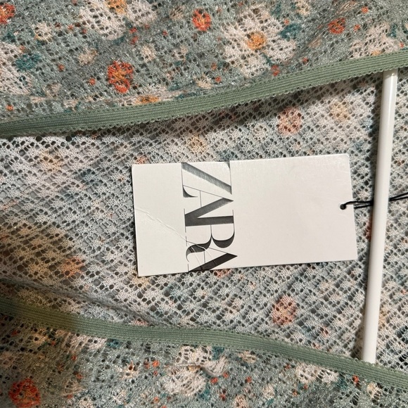 Zara Green and Orange Floral Cardigan - Picture 5 of 5